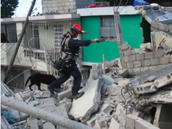 Pearl & Ron Horetski in Haiti