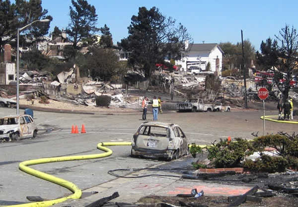 Gas explosion in San Bruno, California
