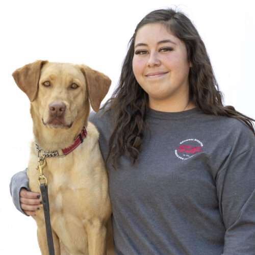 Jessica Solis – Canine Training Assistant